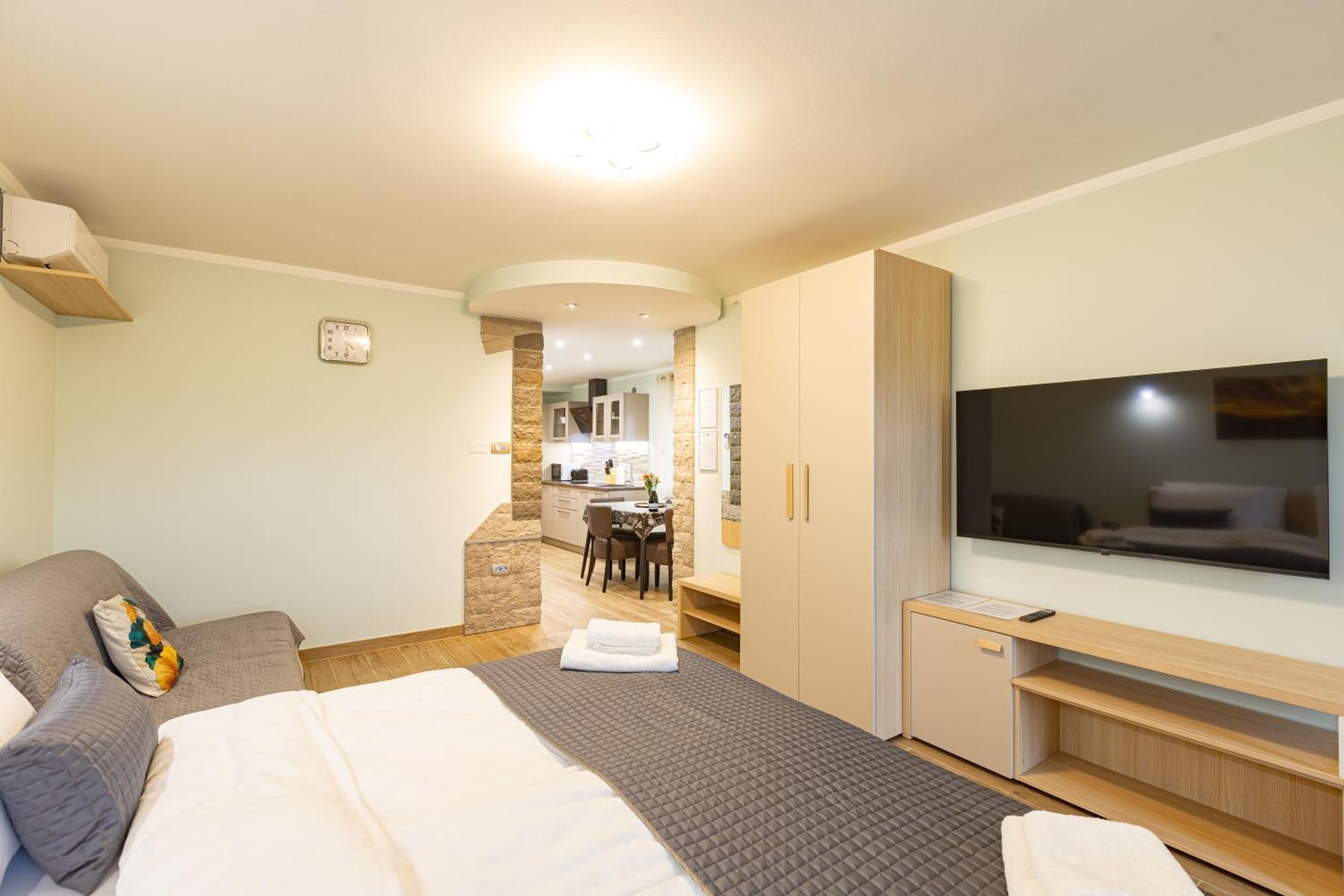 Adriatic Bay Apartments Порторож Экстерьер фото