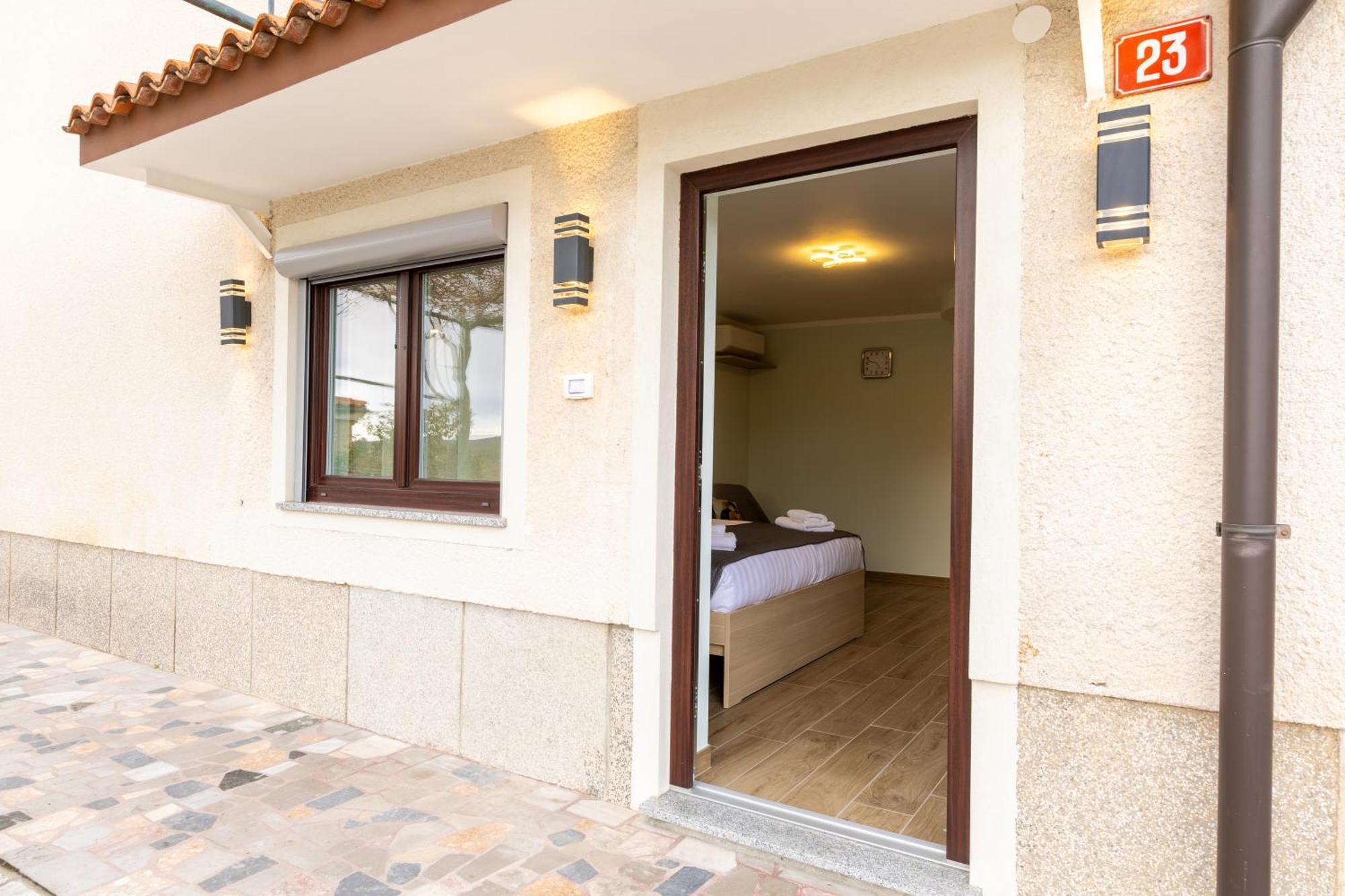 Adriatic Bay Apartments Порторож Экстерьер фото